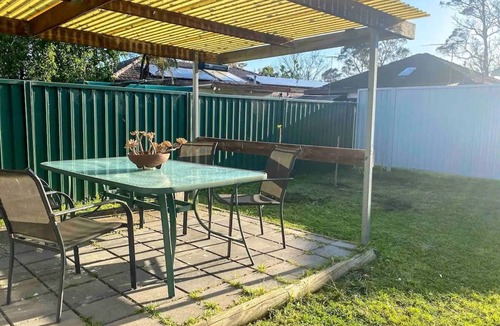 Padstow Cottage | Cosy Garden Cottage