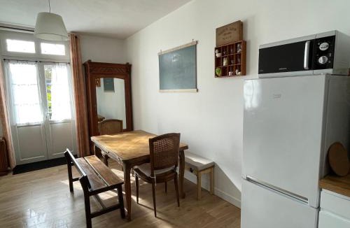 Giverny House | Cosy Giverny