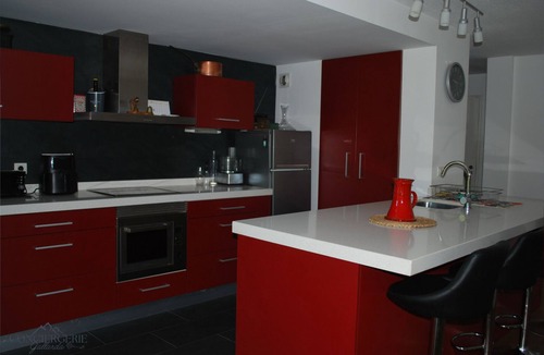 Saillagouse Apartment | Cosy ground-floor apartment in the mountains