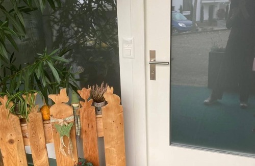 Ohmstal Apartment | Cosy ground floor holiday flat with terrace