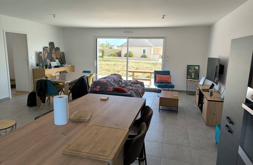 Chemaze House | Cosy guest room - Free parking - Near VNB Festival
