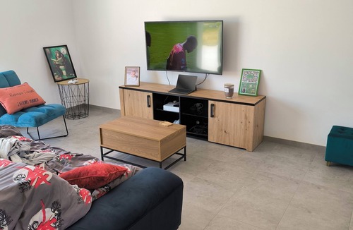 Chemaze House | Cosy guest room - Free parking - Near VNB Festival