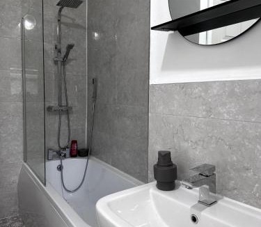 Openshaw House | Cosy Haus