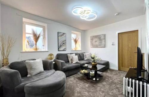 Stirling House | Cosy Hideaway