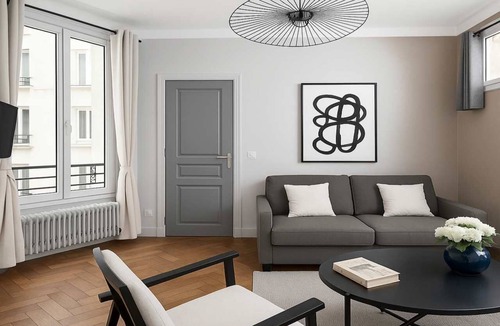 Saint-Lambert Apartment | Cosy Hideaway with lift near Montparnasse for 5