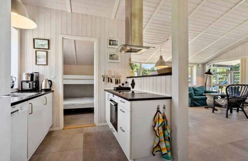 Frederikssund Municipality House | Cosy holiday home near beach and play
