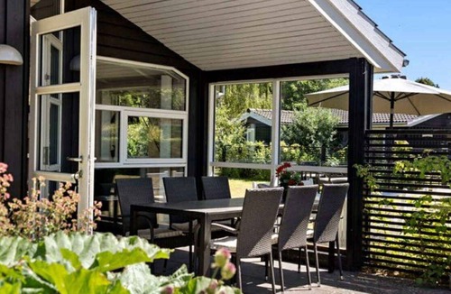 Frederikssund Municipality House | Cosy holiday home near beach and play