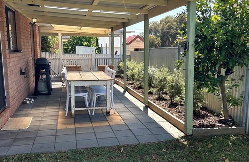 North Bendigo House | Cosy Home Away From Home