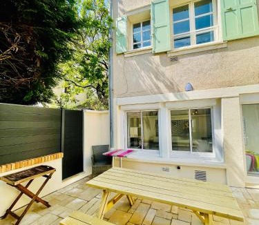 Chartres Apartment | Cosy Home Muret