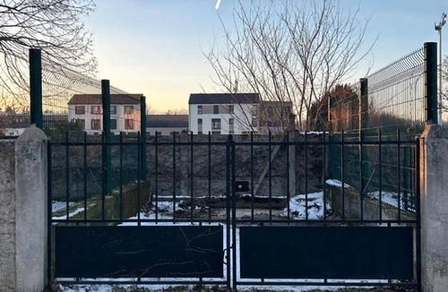 Beauchamp Apartment | Cosy Home- RER C & A15