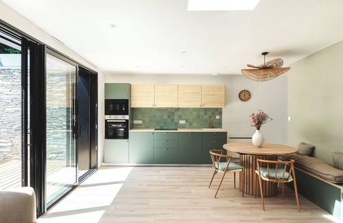 La Fayette-Eble House | Cosy home with spa Layette station area