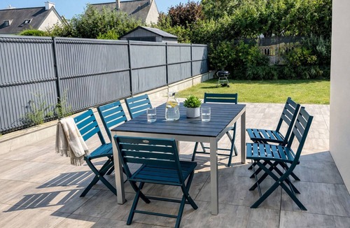 Saint-Coulomb House | Cosy house 4 bedrooms, Saint-Coulomb center, beaches 5mn