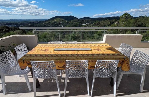 Ales House | Cosy house at the gateway to the Cévennes