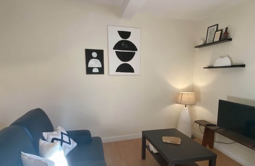 Graulhet House | COSY HOUSE - HYPERCENTRE GRAULHET - 6 PERS