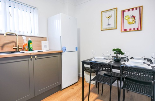 Bathgate House | Cosy House in Bathgate