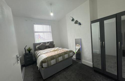 Bilston House | Cosy house in Coseley