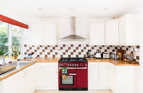 Harborne House | Cosy House in leafy Harborne