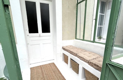 Tours House | Cosy house in Tours Centre - 1h from Paris by TGV In the heart of the Loire castles