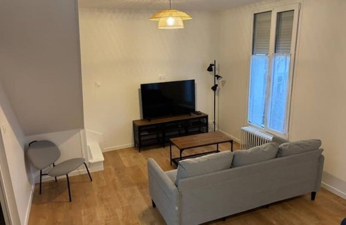 Savigny-sur-Orge House | Cosy house with garden & parking - Quiet area of Savigny-sur-Orge