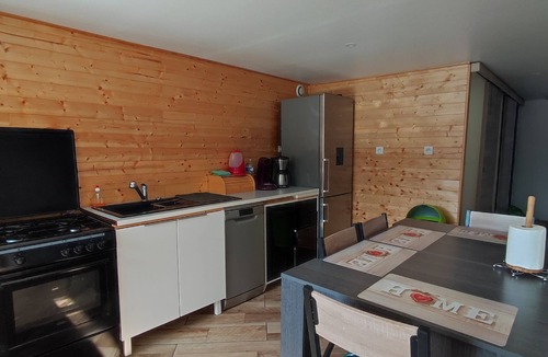 Coulogne House | Cosy house with free on-site parking