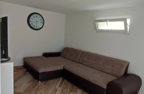 Coulogne House | Cosy house with free on-site parking