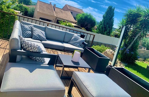 Villeveyrac House | Cosy house with pool and spa 5 minutes from Etang de Thau
