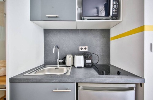 Parc-de-Montsouris Apartment | cosy indépendant studio proche gare et jardin