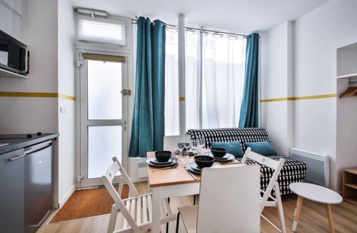 Parc-de-Montsouris Apartment | cosy indépendant studio proche gare et jardin