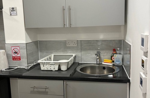 St. Michael's Apartment | Cosy independent studio