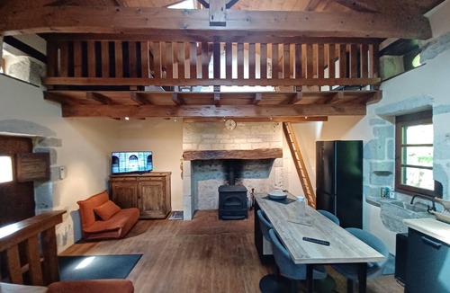 Madaillan House | Cosy, intimate farmhouse in the Agen countryside
