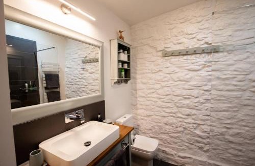 Rode House | Cosy Little Barn near Bath