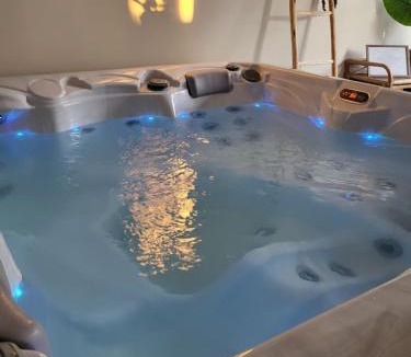 Saint-Siffret House | Cosy love house