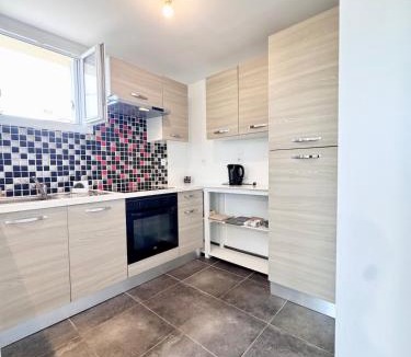 Tonneins Apartment | Cosy - Lumineux - Parking devant - Fibre