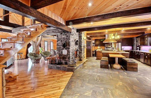 La Bostonnais House | Cosy luxury home