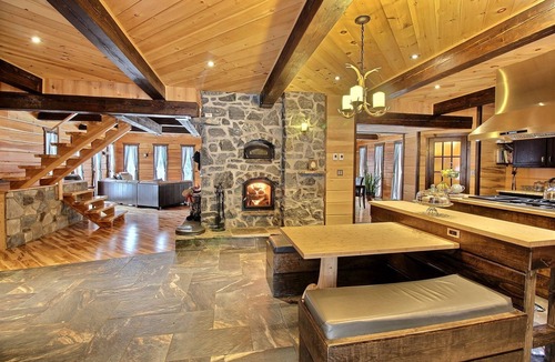 La Bostonnais House | Cosy luxury home