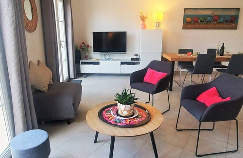 Aigues-Mortes House | Cosy Marina modern and spacious