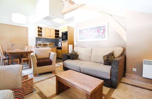 Flaine Apartment | Cosy, modern 2-bed with fireplace & beautiful views