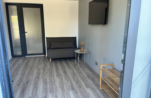 Manduel Apartment | Cosy, modern apartment