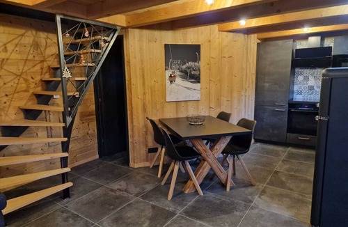 Seytroux Ski Chalet | Cosy, modern chalet with mountain views