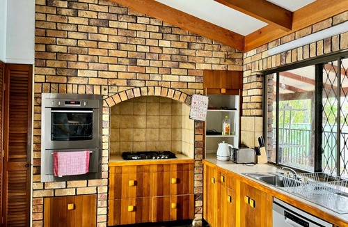 Everton Park House | Cosy mountain hideaway