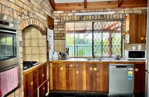 Everton Park House | Cosy mountain hideaway