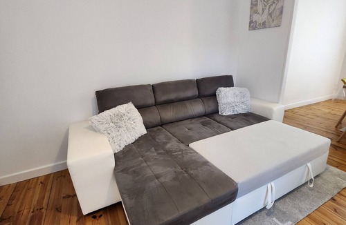 Vic-sur-Cere Apartment | Cosy new apartment