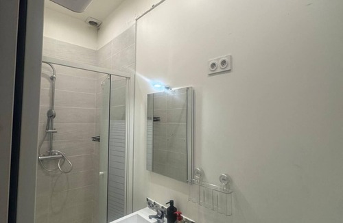 Vincennes Apartment | Cosy new apartment