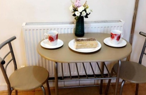 Barrow Gurney Apartment | Cosy one bedroom flat