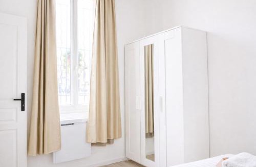 Quartier du Pont-de-Flandre Apartment | Cosy Parisian Apartment near Canal de lOurcq & Metro 1BR