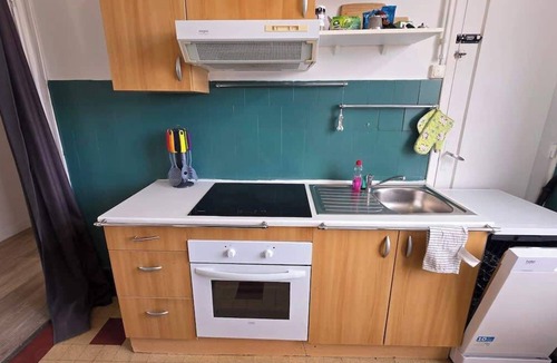 Douai Apartment | Cosy Place d'Armes on 3rd floor