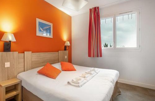 Sete Apartment | Cosy plage - Apt entièrement climatisé avec piscine partagée et garage clos