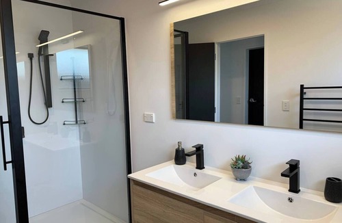 Petone House | Cosy, private, and central home with parking