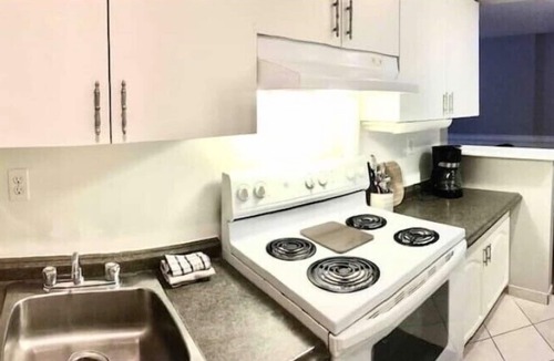 Newmarket Apartment | Cosy private apt