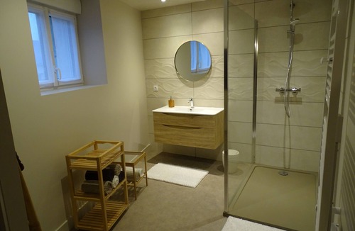 Les Montazieres Cottage | Cosy renovated house near the lake